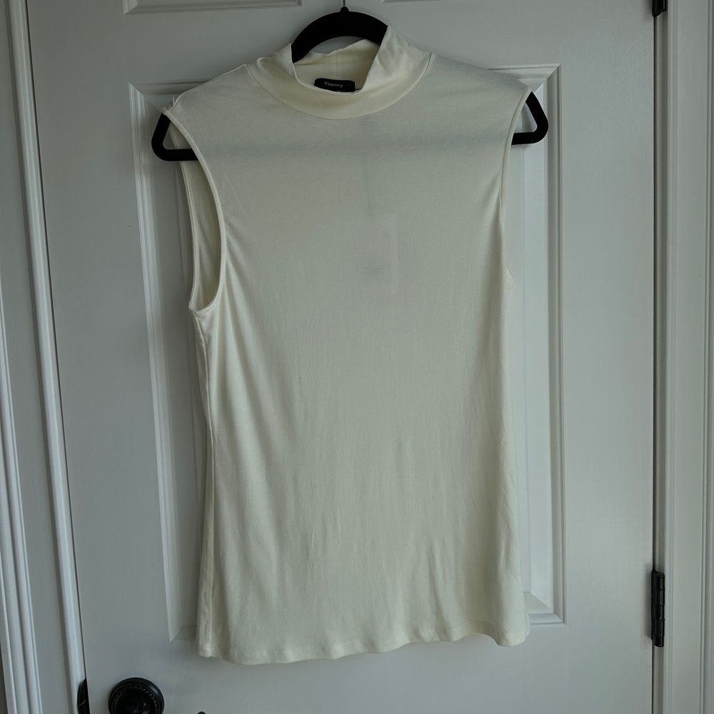 NWT Theory ivory ribbed viscose sleeveless shirt in large